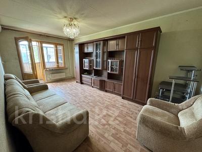 2-комнатная квартира · 43 м² · 4/5 этаж, Жастар — Кайнар поликлиника за 13.5 млн ₸ в Талдыкоргане, мкр Жастар