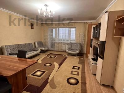 4-комнатная квартира, 75 м², 10 этаж посуточно, Абая 61/2 за 32 500 〒 в Караганде, Казыбек би р-н