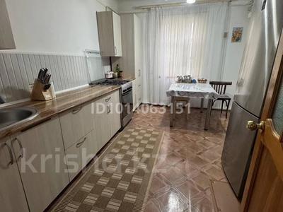Отдельный дом · 3 комнаты · 70 м² · 4 сот., Асау Барак — Акимжанова джангильдина за 17.6 млн ₸ в Актобе, мкр. Курмыш
