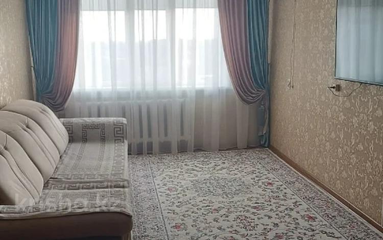 3-комнатная квартира · 70 м² · 5/5 этаж, Ауэзова 4а за 13.5 млн ₸ в Аксу — фото 24
