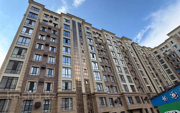 5-бөлмелі пәтер · 150 м² · 1/10 қабат, пр. И. Есенберлина 20, бағасы: 70 млн ₸ в Усть-Каменогорске — фото 3