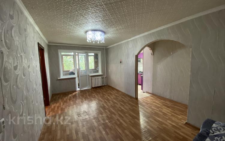 2-комнатная квартира · 45.2 м² · 4/5 этаж, Майкудук, 12й микрорайон 41 за 9.8 млн ₸ в Караганде, Алихана Бокейханова р-н — фото 2