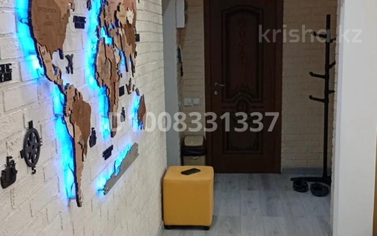 2-комнатная квартира · 58.8 м² · 1/12 этаж, Кошкарбаева 1140 за 36 млн 〒 в  — фото 2