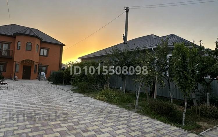 Жеке үй · 6 бөлме · 240 м² · 6.8 жүзд., Атырау ш/а., Дендер 21 — Рядом 31 школа гимназия, бағасы: 700 000 ₸ в мкр Атырау — фото 2