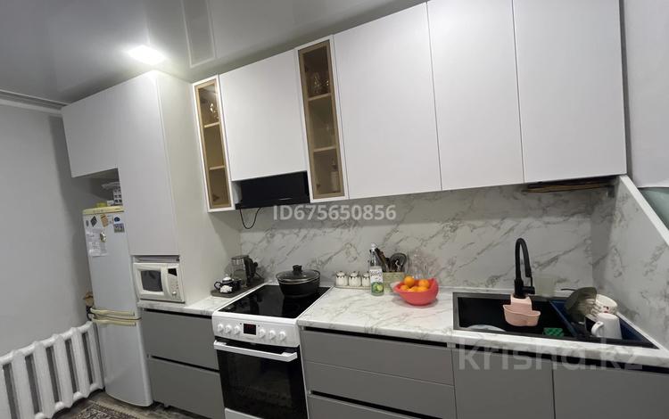 3-бөлмелі пәтер · 61 м² · 1/10 қабат, Комсомольская 1/1 — Сагадата Нурмаганбетова, бағасы: 25 млн ₸ в Павлодаре — фото 23