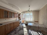 3-бөлмелі пәтер · 94 м² · 3/5 қабат, Валиханова 48, бағасы: 42.5 млн ₸ в Петропавловске