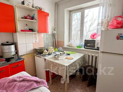 1-комнатная квартира · 31 м² · 3/4 этаж, Восточный за 9.3 млн 〒 в Талдыкоргане, мкр военный городок Жулдыз