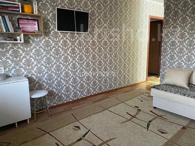 1-бөлмелі пәтер · 32 м² · 5/5 қабат, Майкудук, 14й микрорайон 32 — Бирюзова, бағасы: 8.5 млн 〒 в Караганде, Алихана Бокейханова р-н