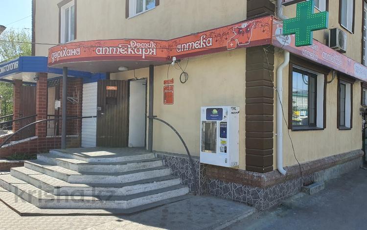 Свободное назначение, офисы, магазины и бутики, общепит, салоны красоты, медцентры и аптеки, образование, развлечения · 32.1 м² за 46 млн 〒 в Костанае — фото 2