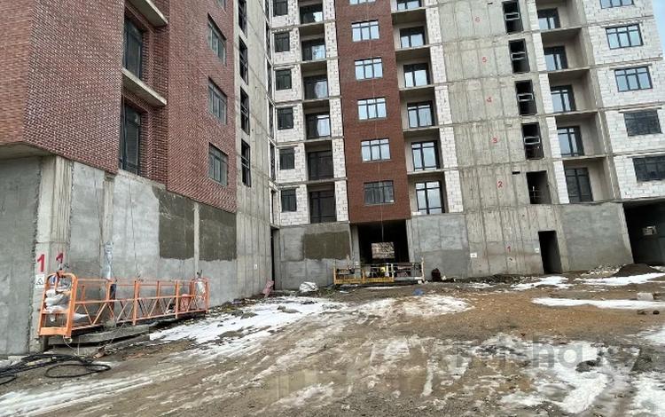 2-комнатная квартира · 76 м² · 1/10 этаж, Шарипова 28 за 30 млн ₸ в Атырау, мкр Жилгородок — фото 2