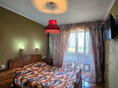 3-бөлмелі пәтер · 64 м² · 8/9 қабат, Утепбаева, бағасы: 25.5 млн ₸ в Семее