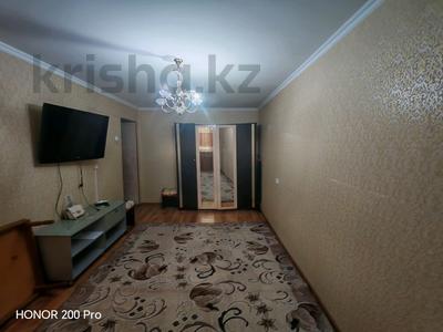 1-бөлмелі пәтер · 30 м² · 1/5 қабат, 3-шағынаудан 6 — Шымкент плаза, бағасы: 14 млн ₸ в Туран р-н