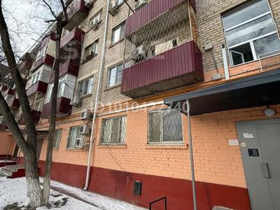 1-комнатная квартира · 29 м² · 3/5 этаж, мкр Центральный, Азаттык 46 за 170 000 〒 в Атырау
