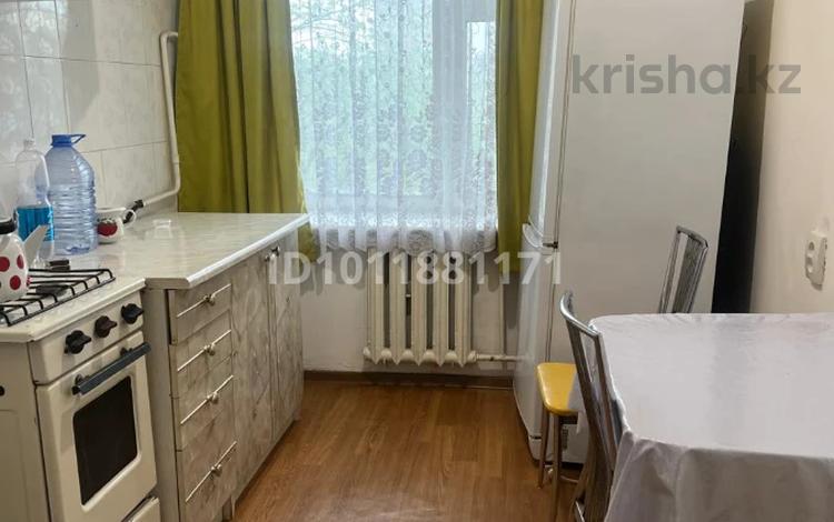 1-бөлмелі пәтер · 37 м² · 3/5 қабат, мкр Тастак-2 — Толе би, бағасы: 220 000 ₸ в Алматы, Алмалинский р-н — фото 3