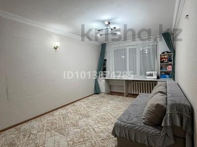 3-комнатная квартира · 64 м² · 5/5 этаж, У.Громова 26/1 за 16.5 млн ₸ в Уральске