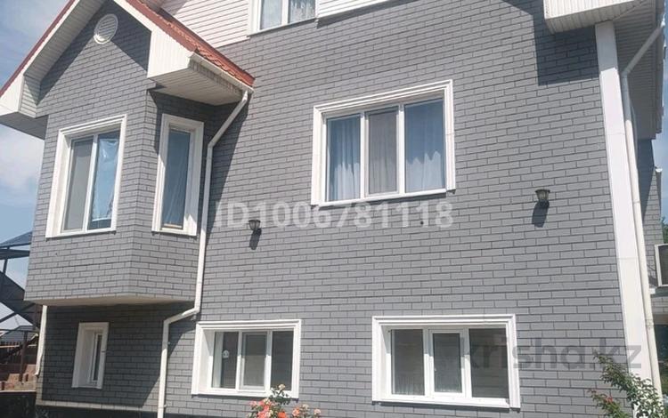 Отдельный дом · 6 комнат · 250 м² · 7 сот., Абдирова 10 за 69.9 млн ₸ в Туздыбастау (Калинино) — фото 7