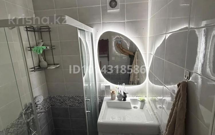 2-комнатная квартира · 43 м² · 2/4 этаж, мкр №3 30 — Абая правда за 300 000 ₸ в Алматы, Ауэзовский р-н — фото 2