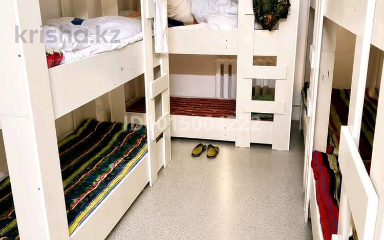 7 комнат · 350 м² · 1/2 этаж, Гагарина 33 за 2 000 ₸ в Алматы — фото 15