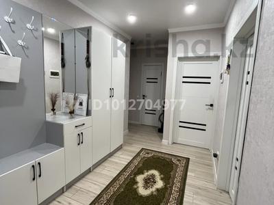 3-бөлмелі пәтер · 75.5 м² · 2/11 қабат, мкр Юго-Восток, Сарыарка 19 — Шахтеров-Республики, бағасы: 40 млн ₸ в Караганде, Казыбек би р-н