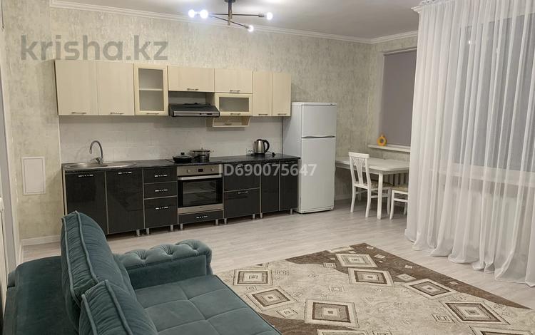 1-комнатная квартира · 40 м² · 7/14 этаж, Алматы 13 за 200 000 ₸ в Астане, Есильский р-н — фото 2