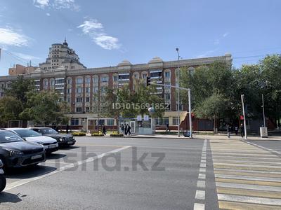 4-комнатная квартира · 65 м² · 3/5 этаж, Республика 3 — Напротив "Есиля" за 30 млн ₸ в Астане, Сарыарка р-н