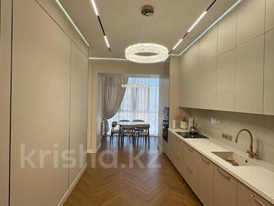 4-комнатная квартира · 140 м² · 6/9 этаж, мкр. Алтын орда, проспект алии молдагуловой за 77 млн ₸ в Актобе