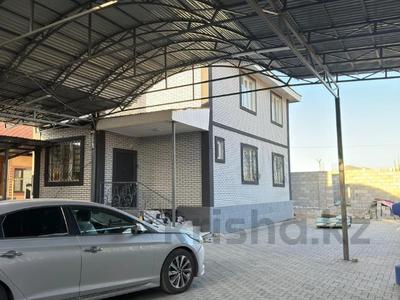 Отдельный дом · 8 комнат · 230 м² · 6 сот., Достык 14 за 66 млн 〒 в Туздыбастау (Калинино)