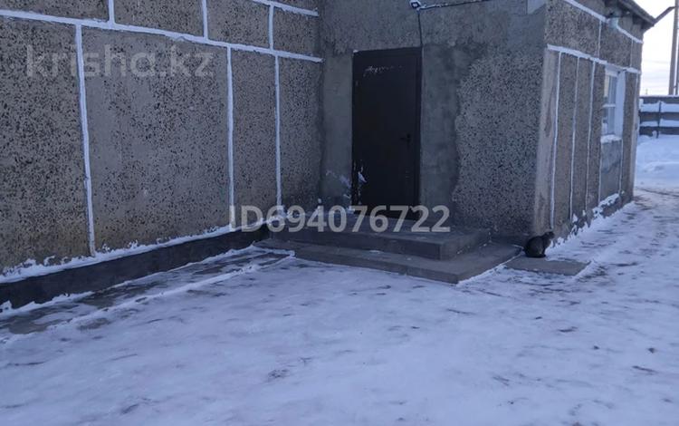 3-бөлмелі пәтер · 80 м² · 1/1 қабат, Степна — В доль трассы район элеватора возе РЭСА, бағасы: 5.2 млн ₸ в Есиль — фото 2