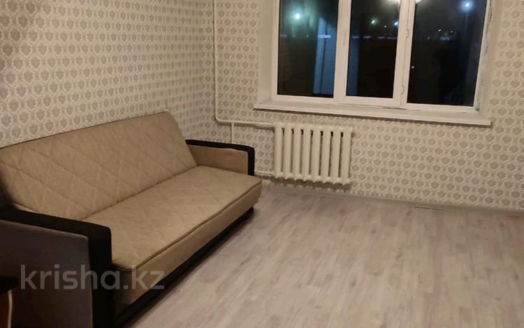 1-комнатная квартира, 34 м², 3/5 этаж помесячно, 4 мкр 21 за 85 000 〒 в Талдыкоргане, мкр Жастар — фото 2