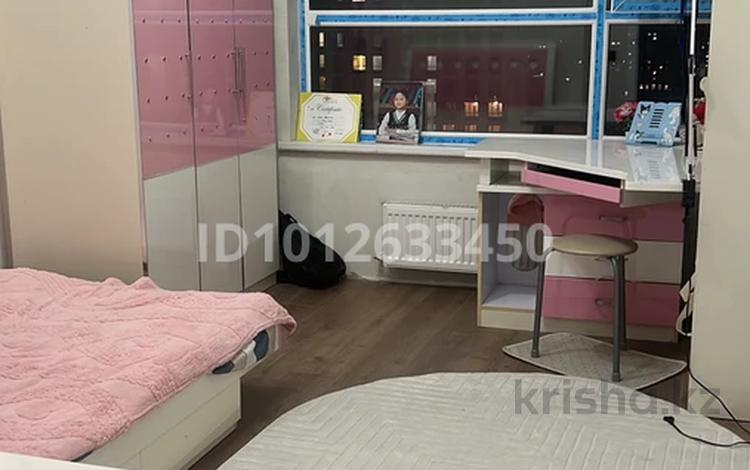 3 комнаты · 60 м², E-36 11 за 120 000 ₸ в Астане, Есильский р-н — фото 2
