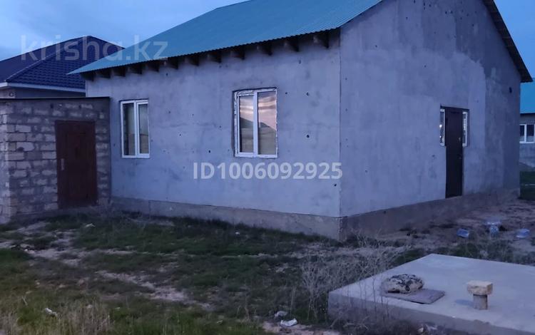 Отдельный дом · 3 комнаты · 80 м² · , мкр Жулдыз-3, 17 7 — В районе автомойки и детского сада. за 17 млн ₸ в Атырау — фото 2