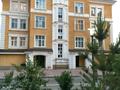 4-бөлмелі пәтер · 140 м² · 4/5 қабат, 222 переулок 4/4, бағасы: 130 млн ₸ в Астане, Есильский р-н