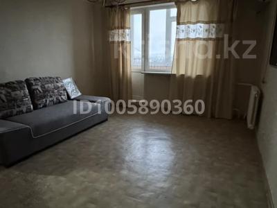 2-комнатная квартира · 51 м² · 10/10 этаж, 8 марта 102 — Кабанбай батыра 72 квартал за 170 000 〒 в Семее