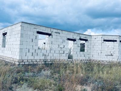 Жеке үй · 6 бөлме · 250 м² · 10 сот., Рауан 616, бағасы: 14 млн 〒 в Актобе, жилой массив Рауан