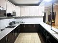 3-комнатная квартира · 120 м² · 13/17 этаж, Кабанбай батыра 11 за 300 000 ₸ в Астане, Есильский р-н — фото 2