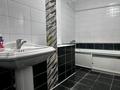 3-комнатная квартира · 120 м² · 13/17 этаж, Кабанбай батыра 11 за 300 000 ₸ в Астане, Есильский р-н — фото 8