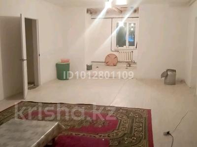 Жеке үй · 4 бөлме · 192 м² · 10 жүзд., Самал 2 көше 42, бағасы: 12 млн ₸ в Батыре