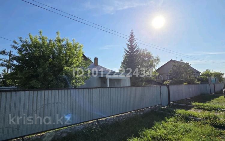 Часть дома · 3 комнаты · 37.9 м² · 4.83 сот., ул. Мира за 15 млн ₸ в Красном яре — фото 2