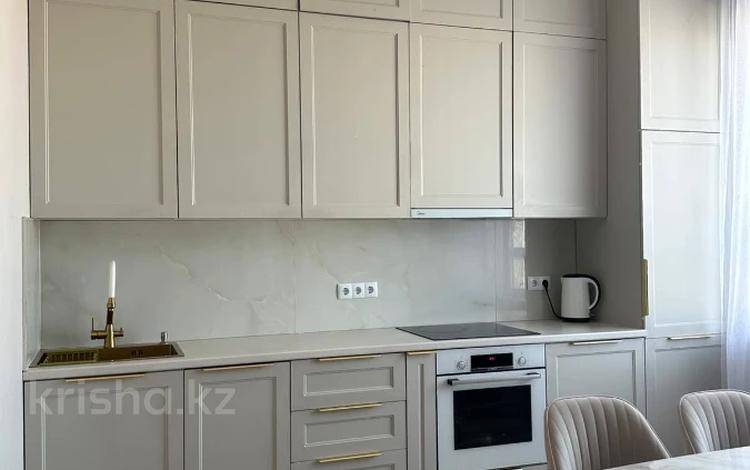 3-комнатная квартира · 105 м² · 12/16 этаж, Ракымжан Кошкарбаев 54а за 65 млн ₸ в Астане, Сарайшык р-н — фото 2