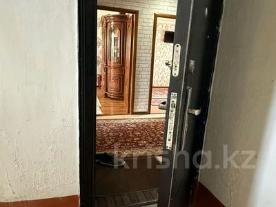 3-комнатная квартира · 64 м² · 3/5 этаж, Төле би 139 — Говд за 20.8 млн 〒 в 