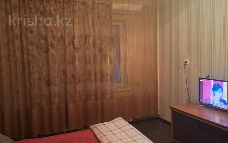 1-комнатная квартира · 42 м² · 4/5 этаж, мкр Север — Рыскулова за 8 500 ₸ в Шымкенте, Аль-Фарабийский р-н — фото 2