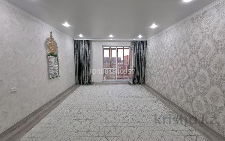3-бөлмелі пәтер · 102 м² · 7/9 қабат, Жұлдыз ш/а, Самал 110 — Сан сити, бағасы: 33 млн ₸ в Уральске, мкр Жулдыз — фото 2