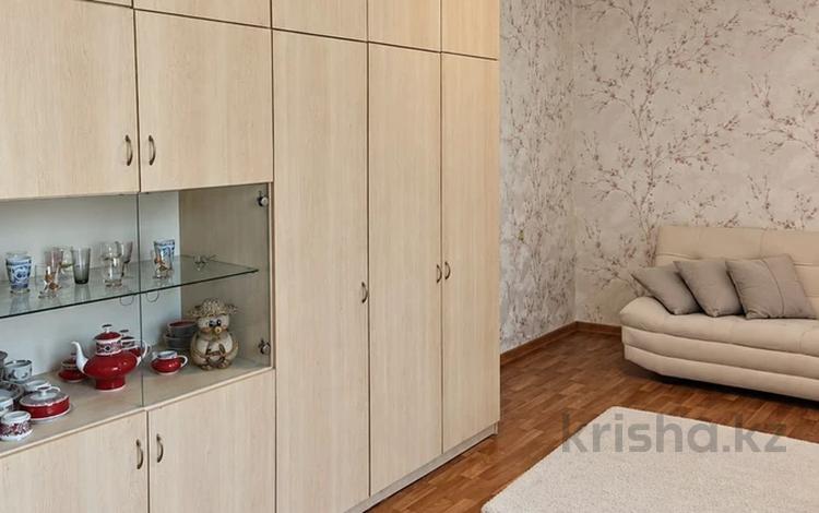 3-комнатная квартира · 60 м² · 5/5 этаж, Кунаева 19 — Маметова за 370 000 ₸ в Алматы, Медеуский р-н — фото 2