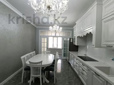 4-бөлмелі пәтер · 160 м² · 4/10 қабат, Бухар Жырау 35 — Бухар Жырау - речка Есентай, бағасы: 1.4 млн ₸ в Алматы, Бостандыкский р-н