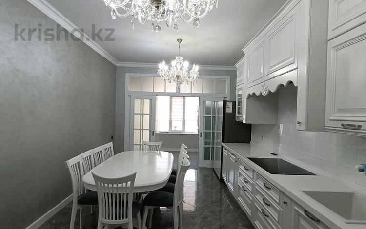 4-комнатная квартира · 160 м² · 4/10 этаж, Бухар Жырау 35 — Бухар Жырау - речка Есентай за 1.5 млн 〒 в Алматы, Бостандыкский р-н — фото 2