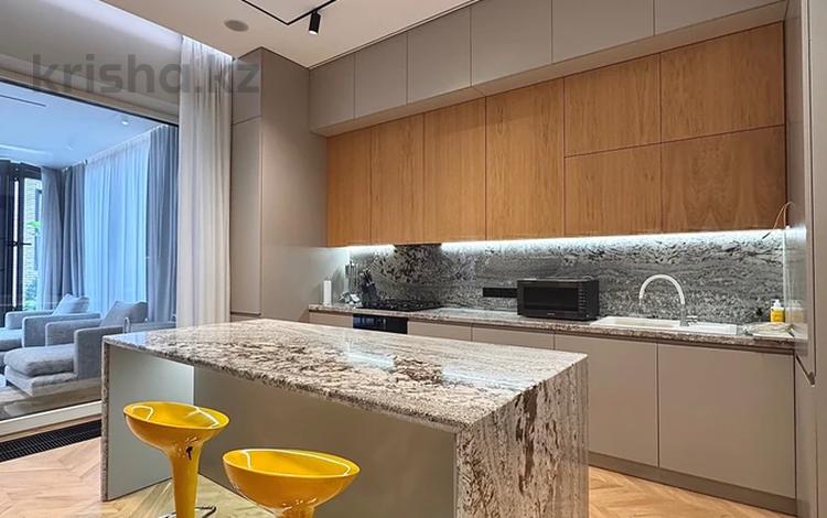 3-комнатная квартира · 150 м² · 1/3 этаж, Аль- Фараби 116 за 2 млн ₸ в Алматы, Медеуский р-н — фото 75