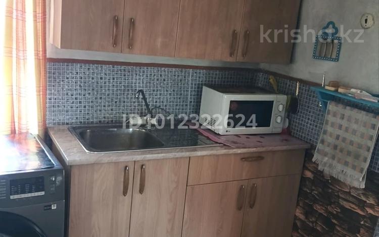 Отдельный дом · 3 комнаты · 36.9 м² · 6.6 сот., Дальневосточная 65 — Остановка автобуса" Сады" за 6.5 млн ₸ в Усть-Каменогорске, Ульбинский — фото 2
