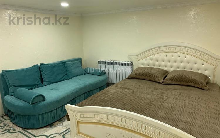 1-комнатная квартира · 20 м² · 1 этаж, Туркменская 15 за 160 000 ₸ в Алматы, Жетысуский р-н — фото 2