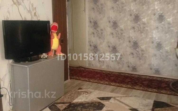 2-бөлмелі пәтер · 60 м² · 1/5 қабат, Кенесары Касымулы — Находится возле остановки, бағасы: 10 млн ₸ в  — фото 2