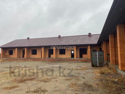 Продажа коммерческой недвижимости в Костанайской обл.: Свободное назначение, офисы, магазины и бутики, склады, общепит, бани, гостиницы и зоны отдыха · 1600 м² за 130 млн 〒 Свободное назначение, офисы, магазины и бутики, склады, общепит, бани, гостиницы и зоны отдыха · 1600 м² за 130 млн 〒 в